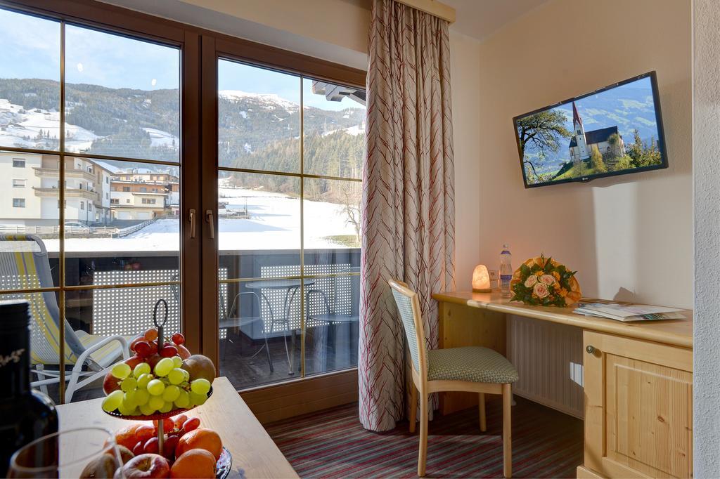 Wohlfuehlhotel Schiestl ฟือเกน ภายนอก รูปภาพ