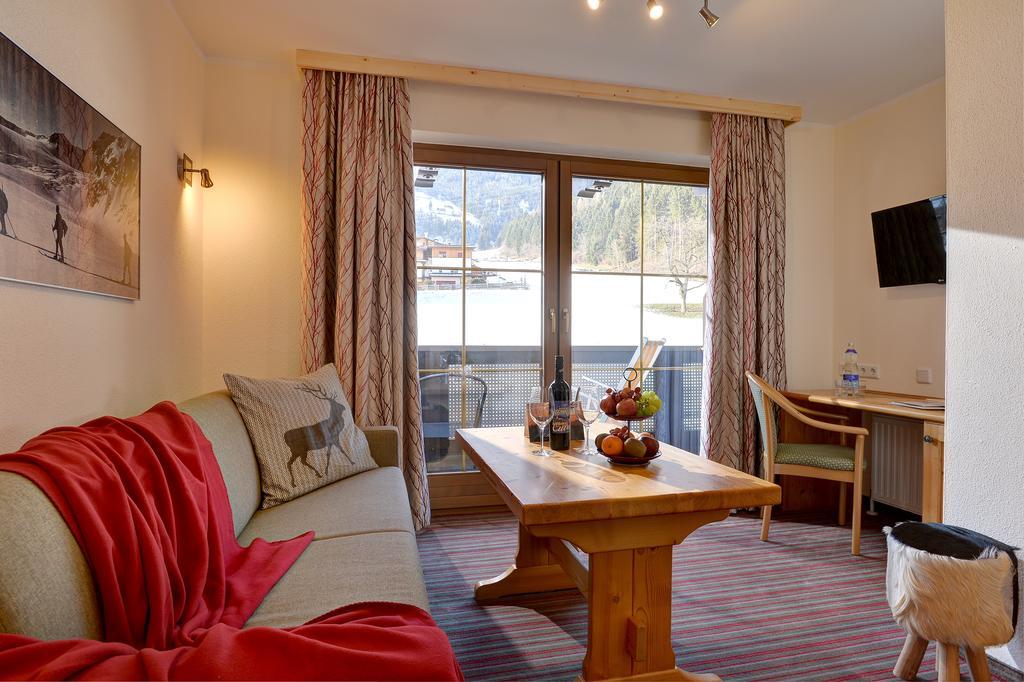 Wohlfuehlhotel Schiestl ฟือเกน ภายนอก รูปภาพ